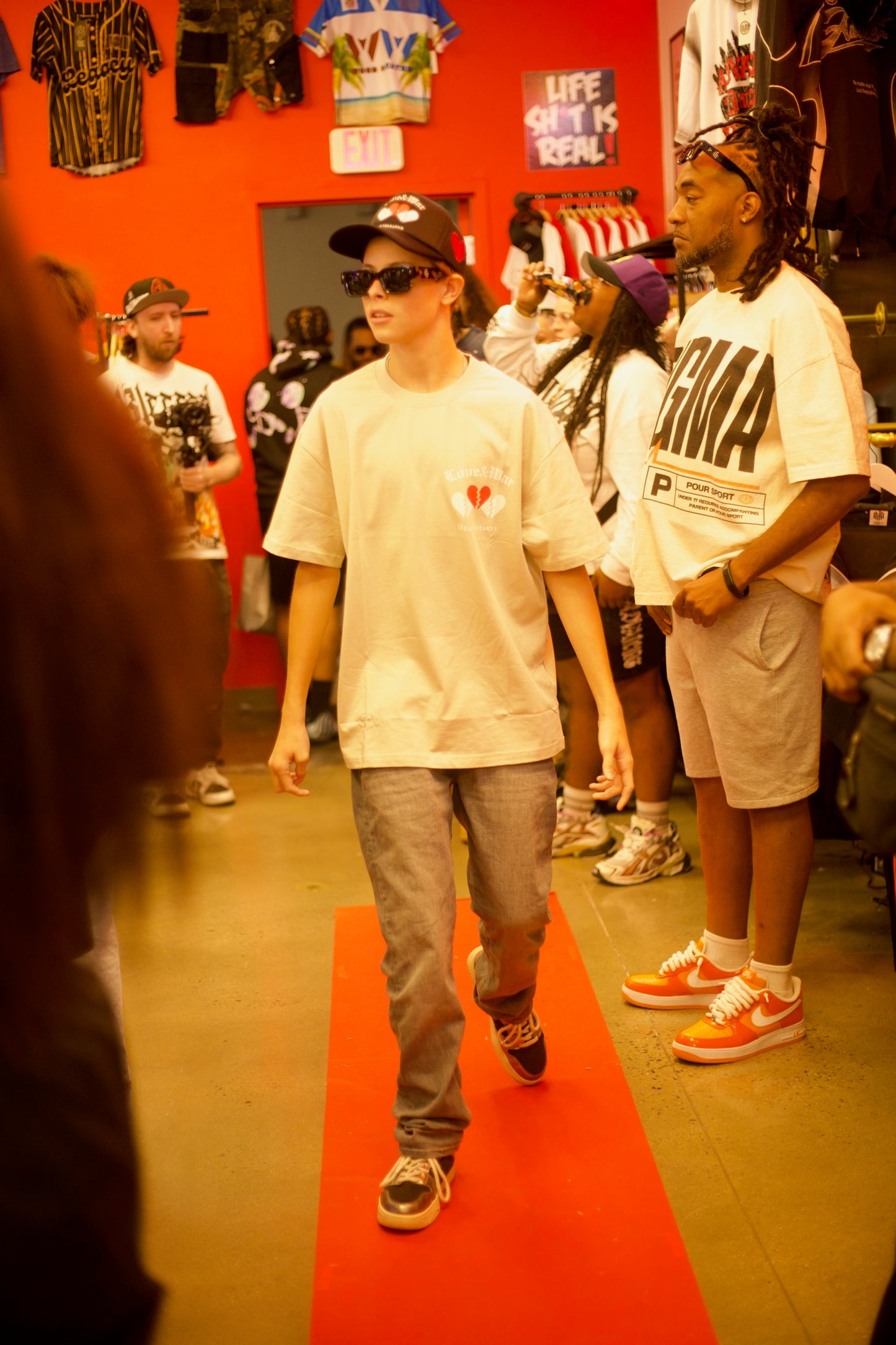 HBK TEE // SYSTEM